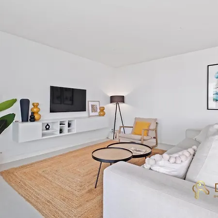 Appartement In Higueron West With Garden Fuengirola