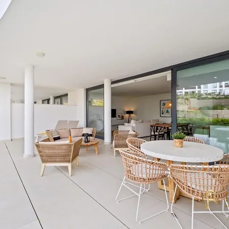 In Higueron West With Garden Appartement *