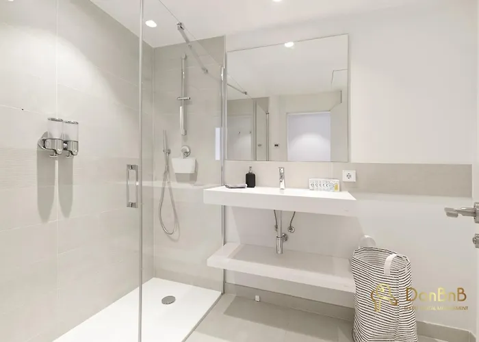 In Higueron West With Garden Apartment Fuengirola